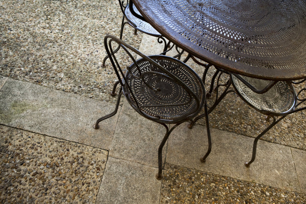 Seal a Crack in Metal Patio Furniture